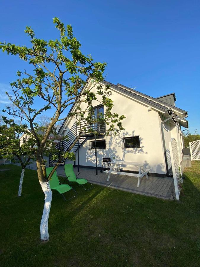 Apartament Nad Jeziorem Welle Kołczewo Exterior foto