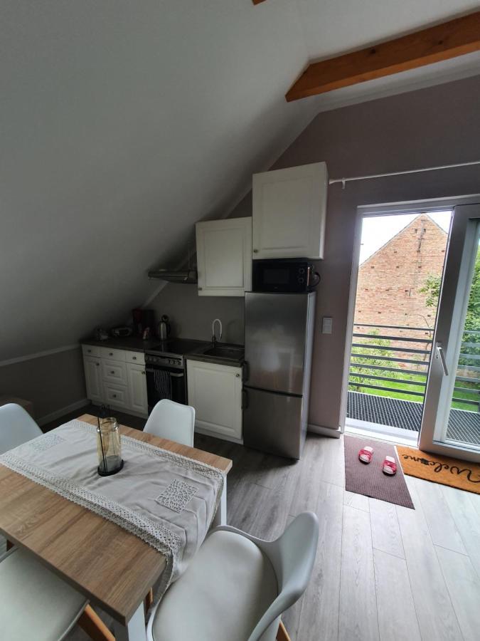 Apartament Nad Jeziorem Welle Kołczewo Exterior foto